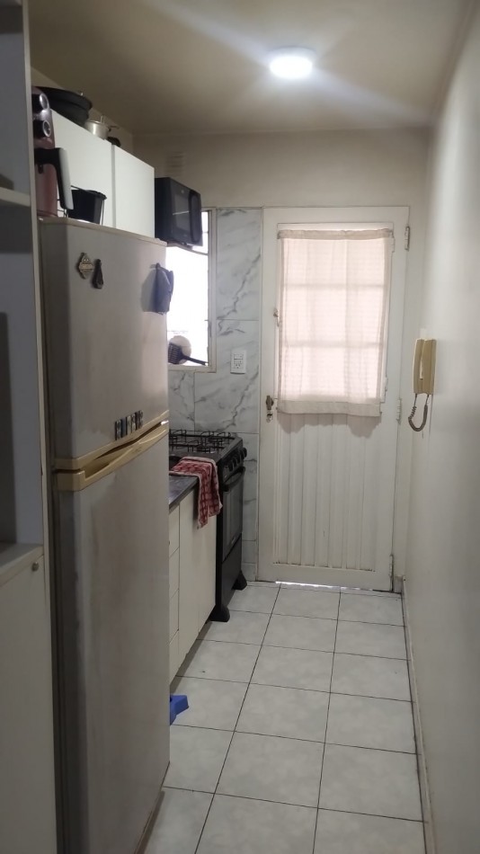 Duplex interno 2,1/2 ambiete, con patio y lavadero