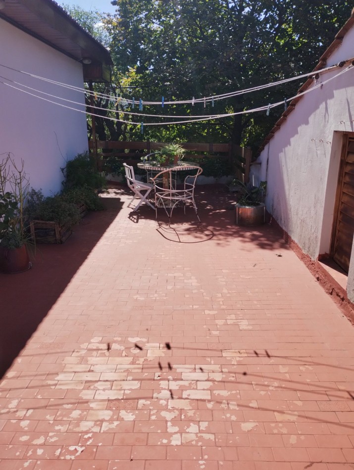 Chalet 6 ambientes OPORTUNIDAD PARA UN GRAN PROYECTO!!